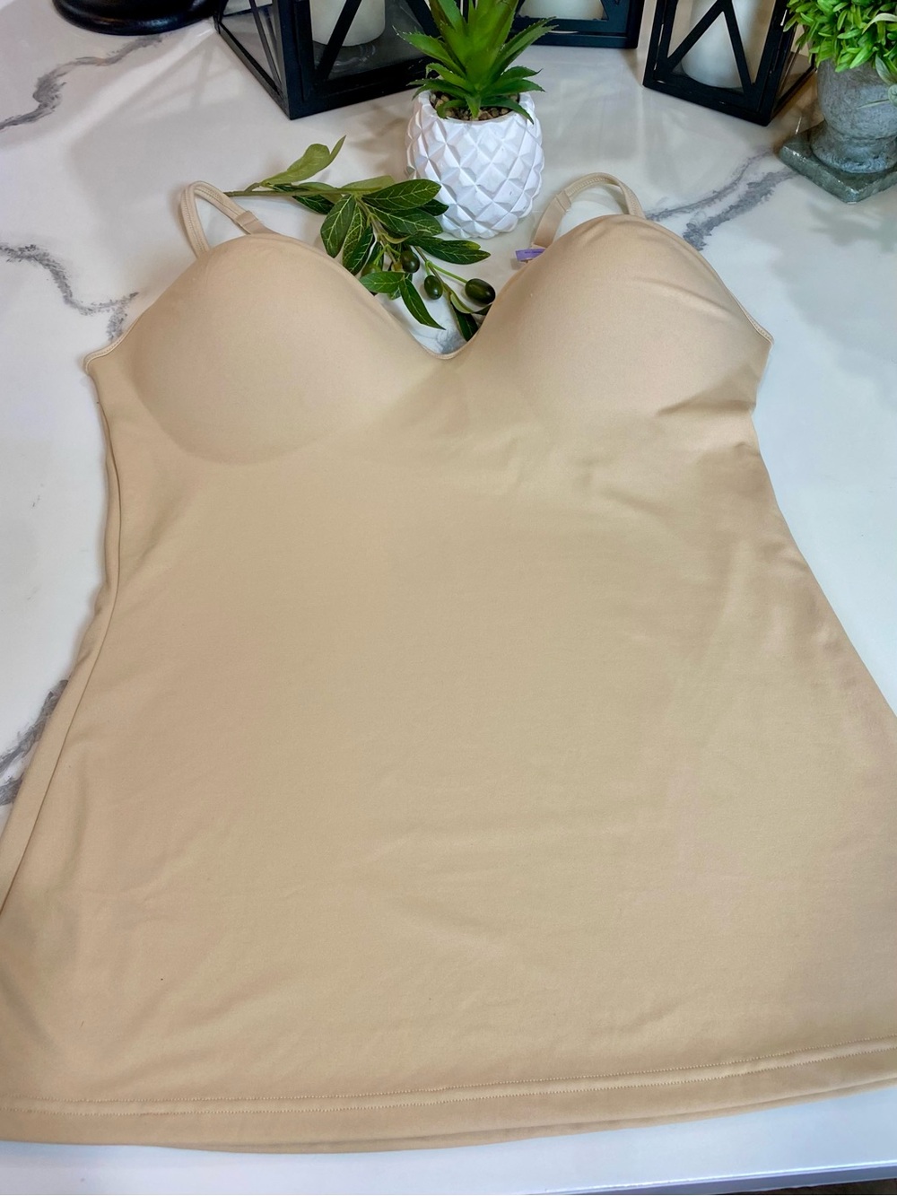 NWT Maidenform 2X Shaping & Cooling Camisole